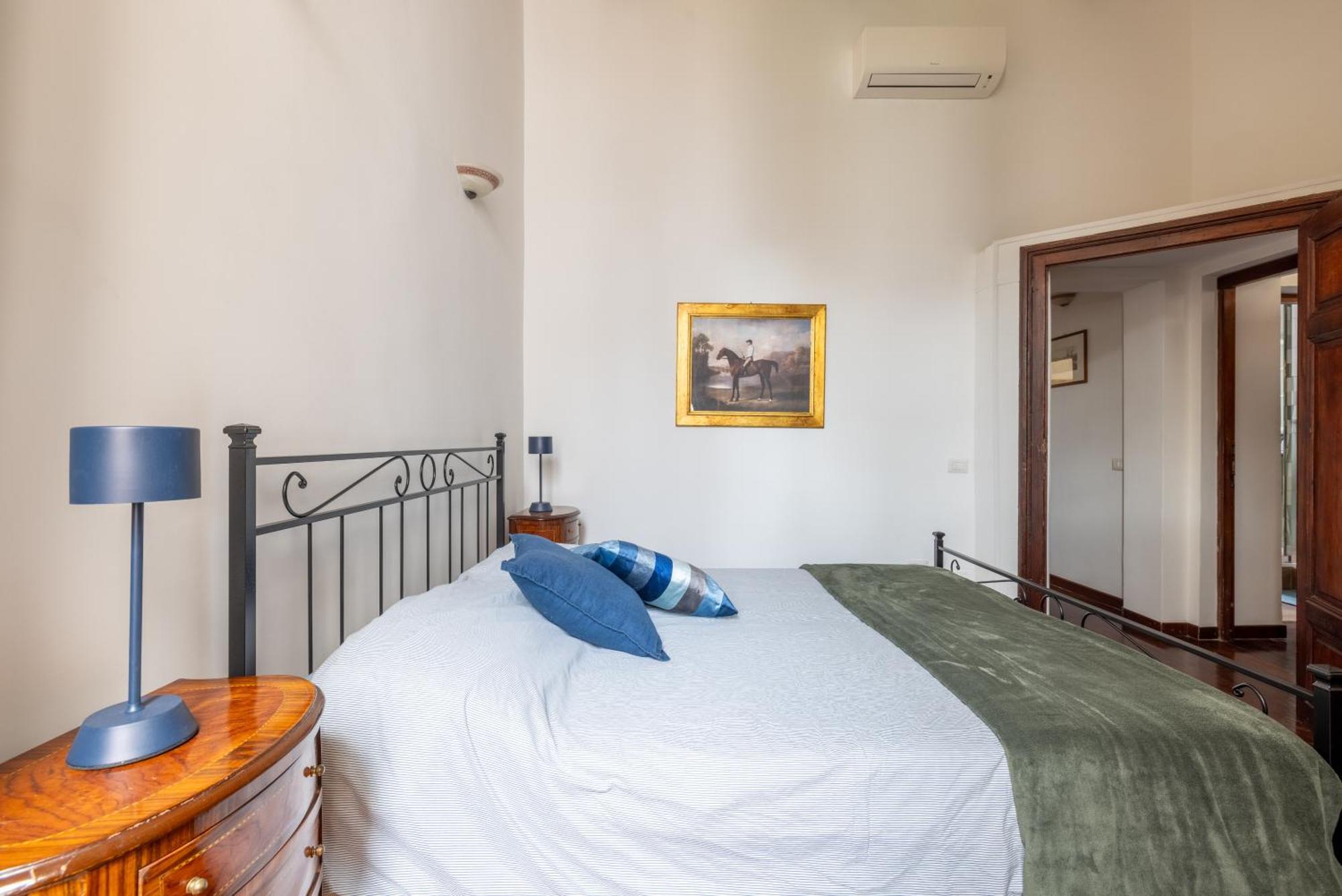 Luxury Apartment In The Heart Of Rome - Near Metro A And B 외부 사진